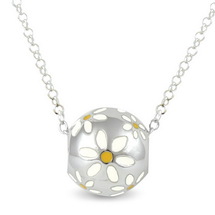 Daisies - Naturally pretty (cute size)