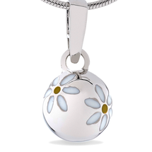 Daisies - Naturally Pretty (small, cute size)
