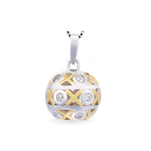 Lots of Love (cute) - Big Hugs & Kisses (Yellow Gold)